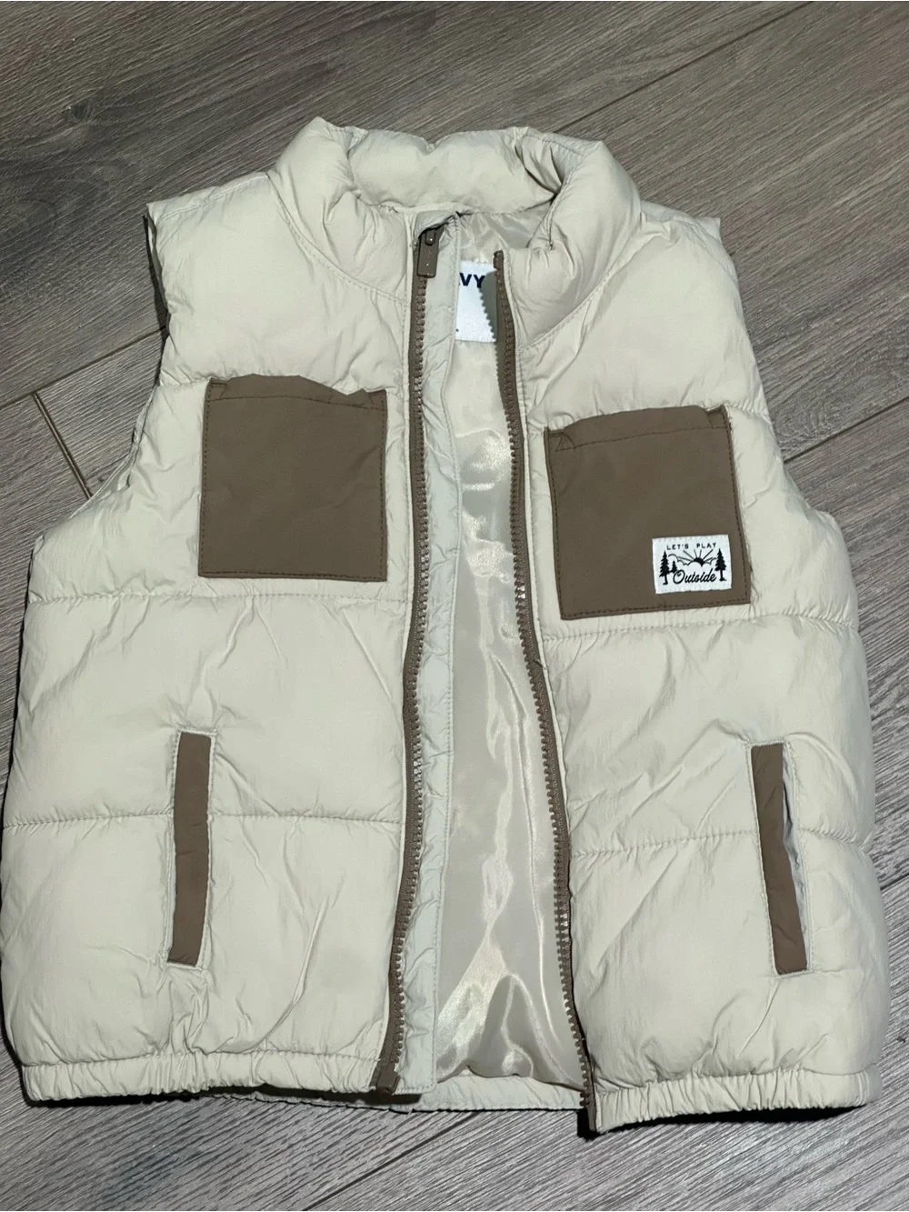 Old Navy Cream and Tan Puffer Boy Vest 4t